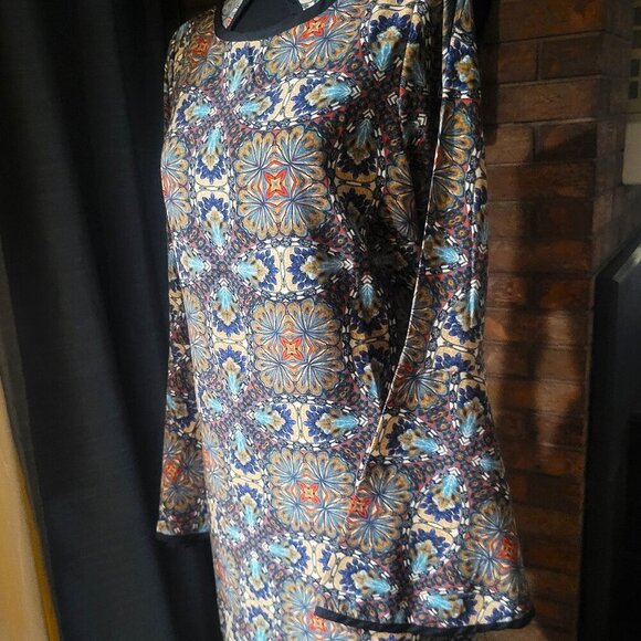 One Clothing 70s Retro Blue Multi-Colored Patterned Round Neck Dress - Size S - Picture 2 of 14